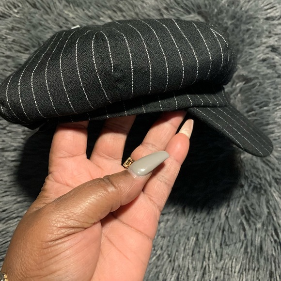 Flat Hat 🥰 - Picture 3 of 5